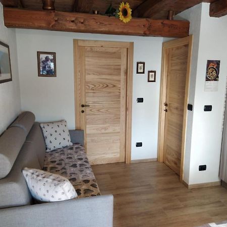 Il Sogno Di Remi Apartment Brossasco Luaran gambar